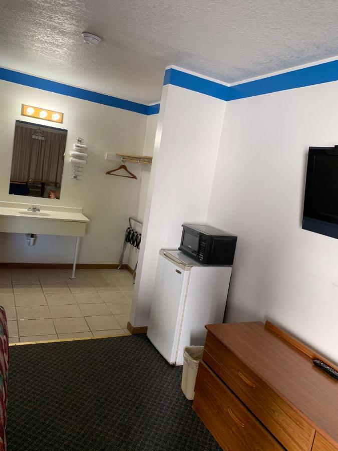 Foster Inn Monticello エクステリア 写真