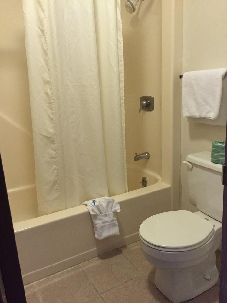 Foster Inn Monticello エクステリア 写真