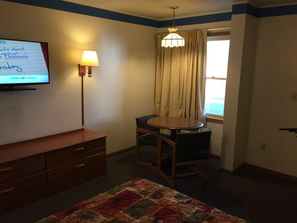 Foster Inn Monticello エクステリア 写真